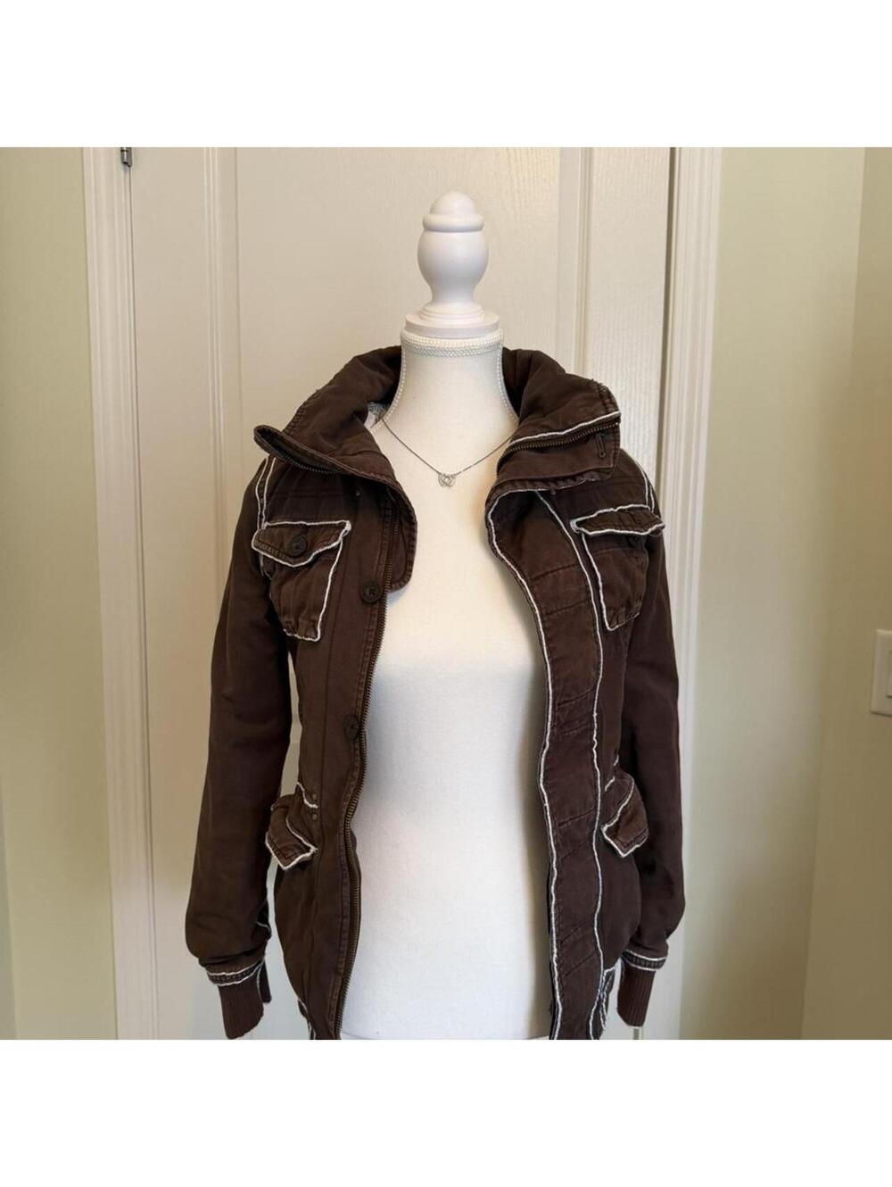 ARITZIA TNA Brown Jacket